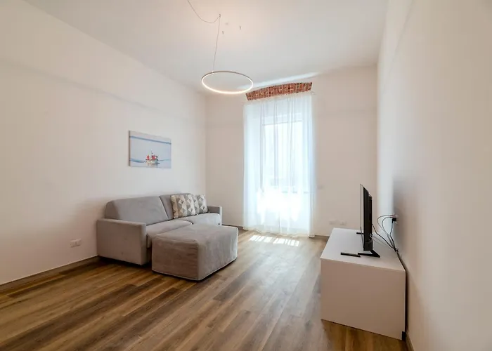 Aparthotel Cadiz 4*