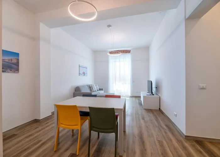 Cadiz Aparthotel Varazze