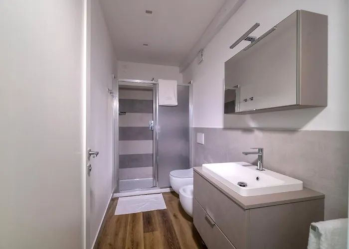 Cadiz Aparthotel 4*