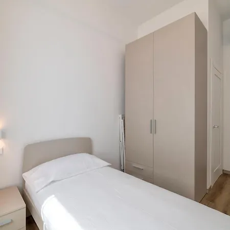 Aparthotel Cadiz Varazze